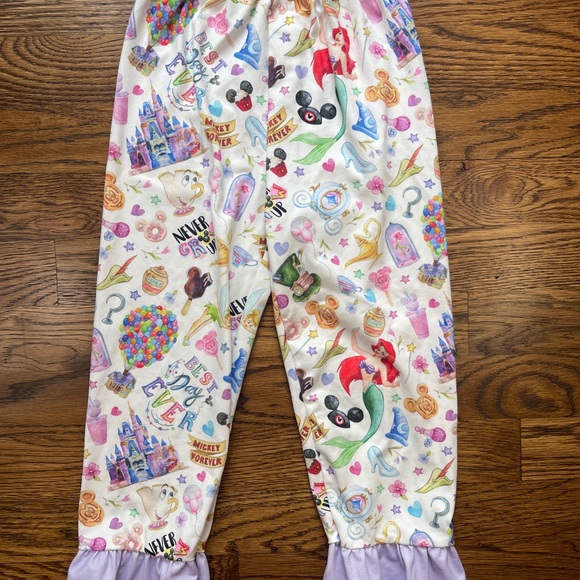 MK Clothing Disney Icon Never Grow Up Pajamas - Picture 8 of 15